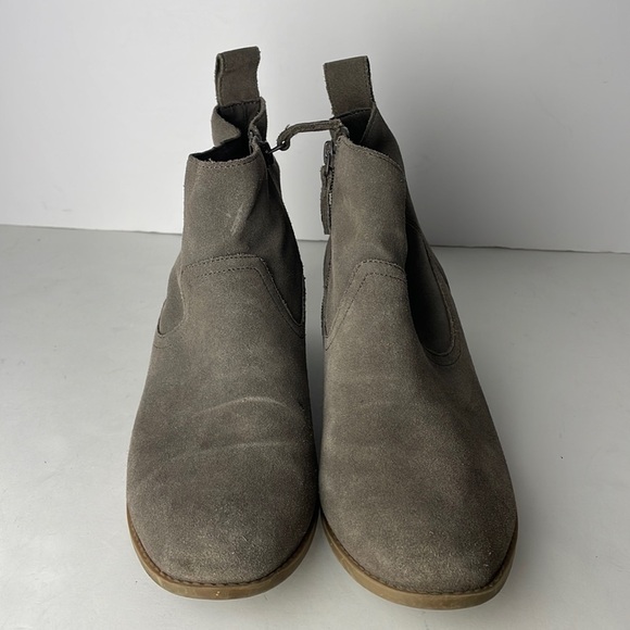 Vionic Vera Gray Suede Ankle Boots 10 - Picture 2 of 13